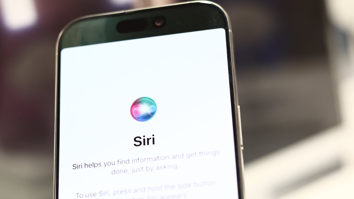 Apple dilaporkan mengetuk Google untuk membantu dengan alat pencarian AI untuk menyaingi openai