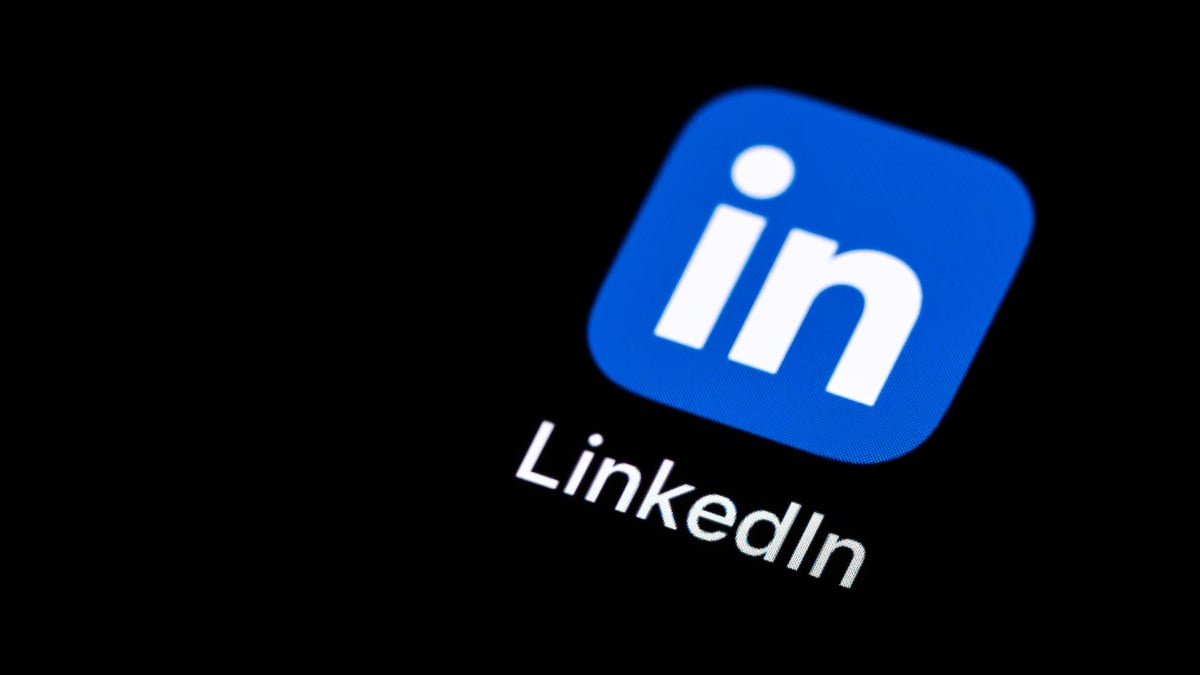 LinkedIn Menghapus perlindungan eksplisit untuk pengguna transgender