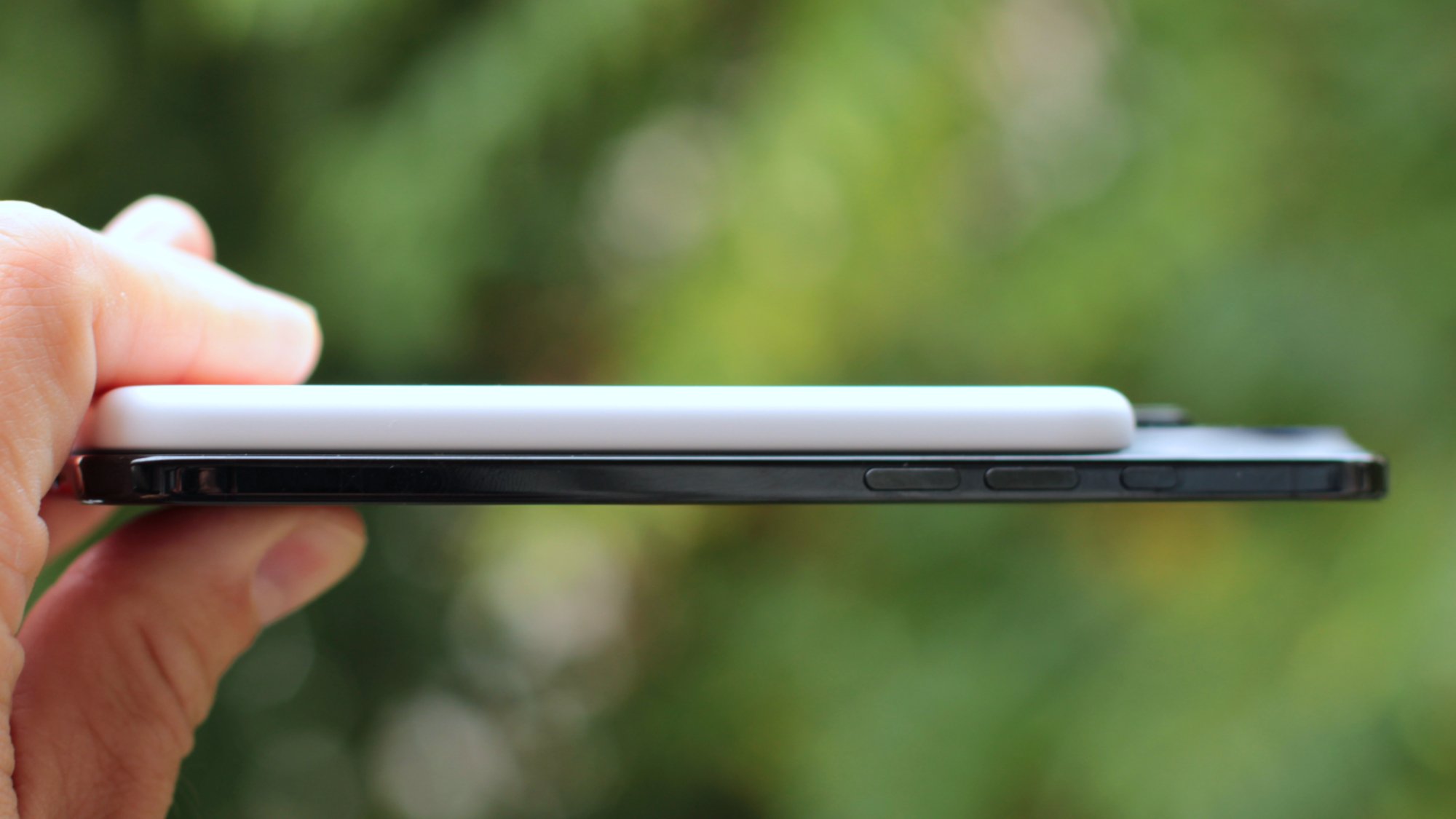 Apple iPhone Air Magsafe Baterai