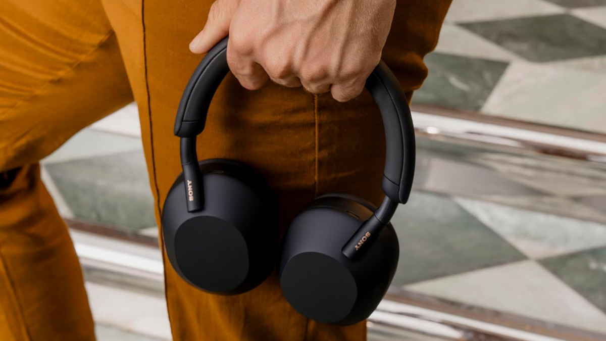 SONYS WH-1000XM5 Headphone dijual dengan harga kurang dari $ 275