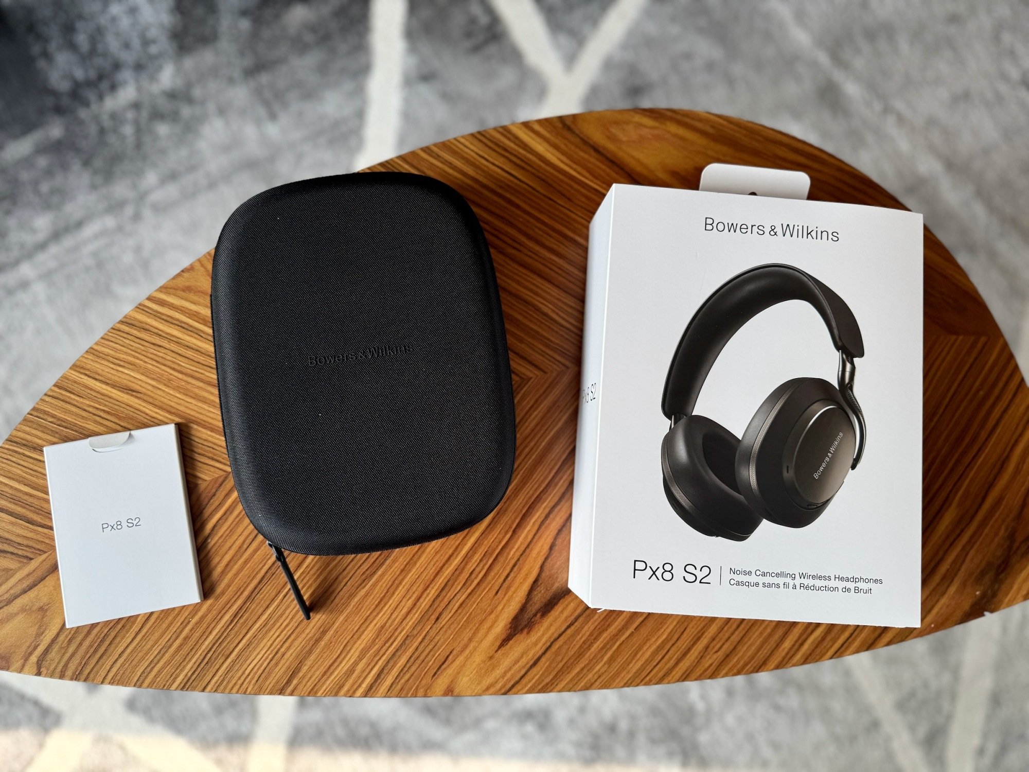 Unboxing Bowers & Wilkins PX8 S2 Headphone