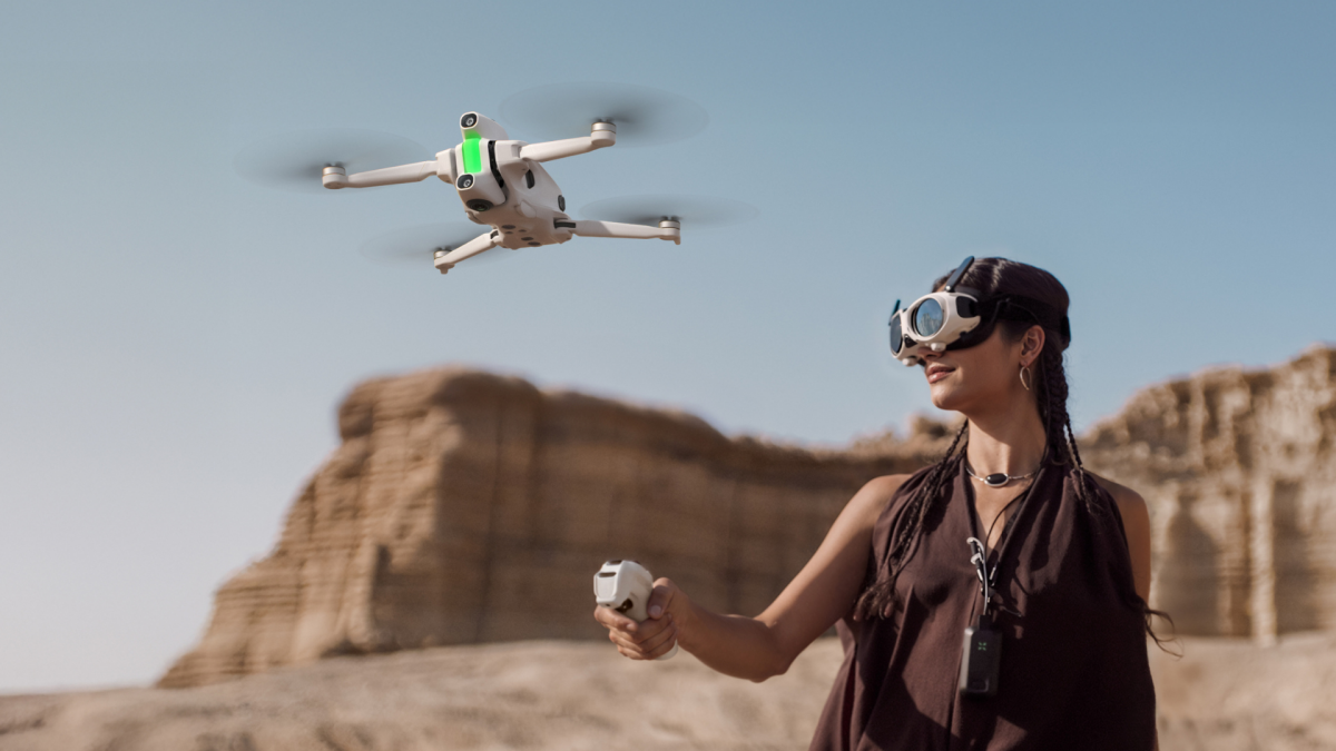 Antigravitasi mengungkap drone kamera video 360 derajat pertama di dunia