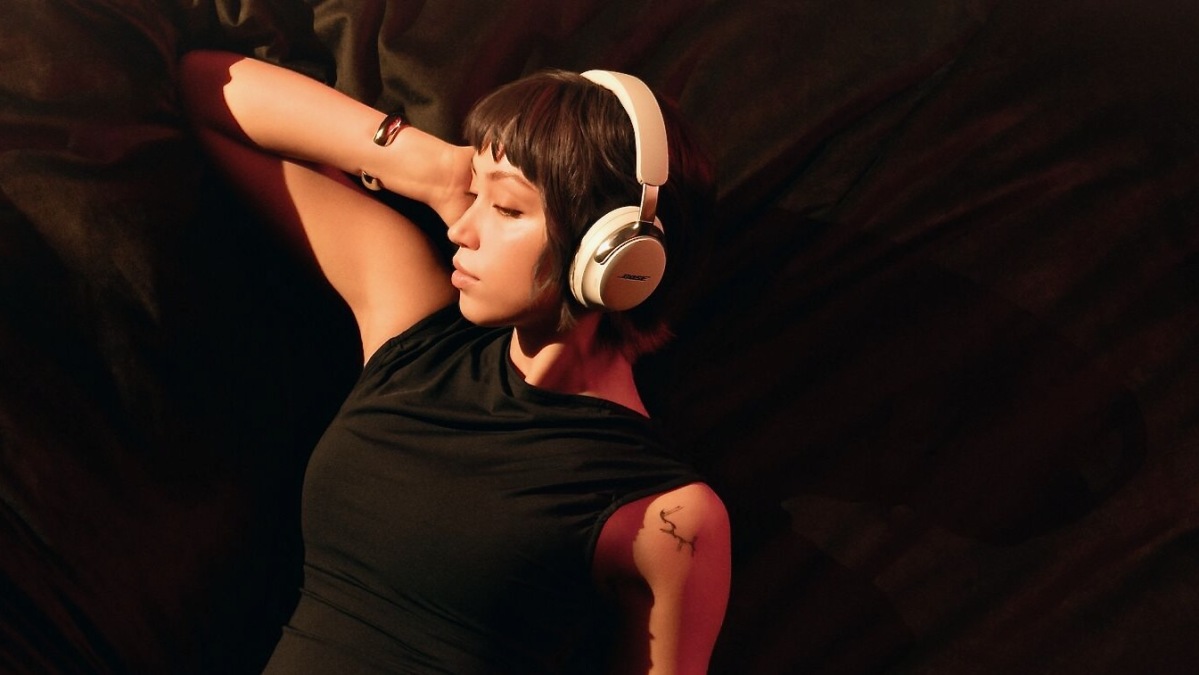 Bose mengumumkan tindak lanjut headphone Ultra Legendaris Legendaris akan datang pada bulan Oktober dengan harga $ 449