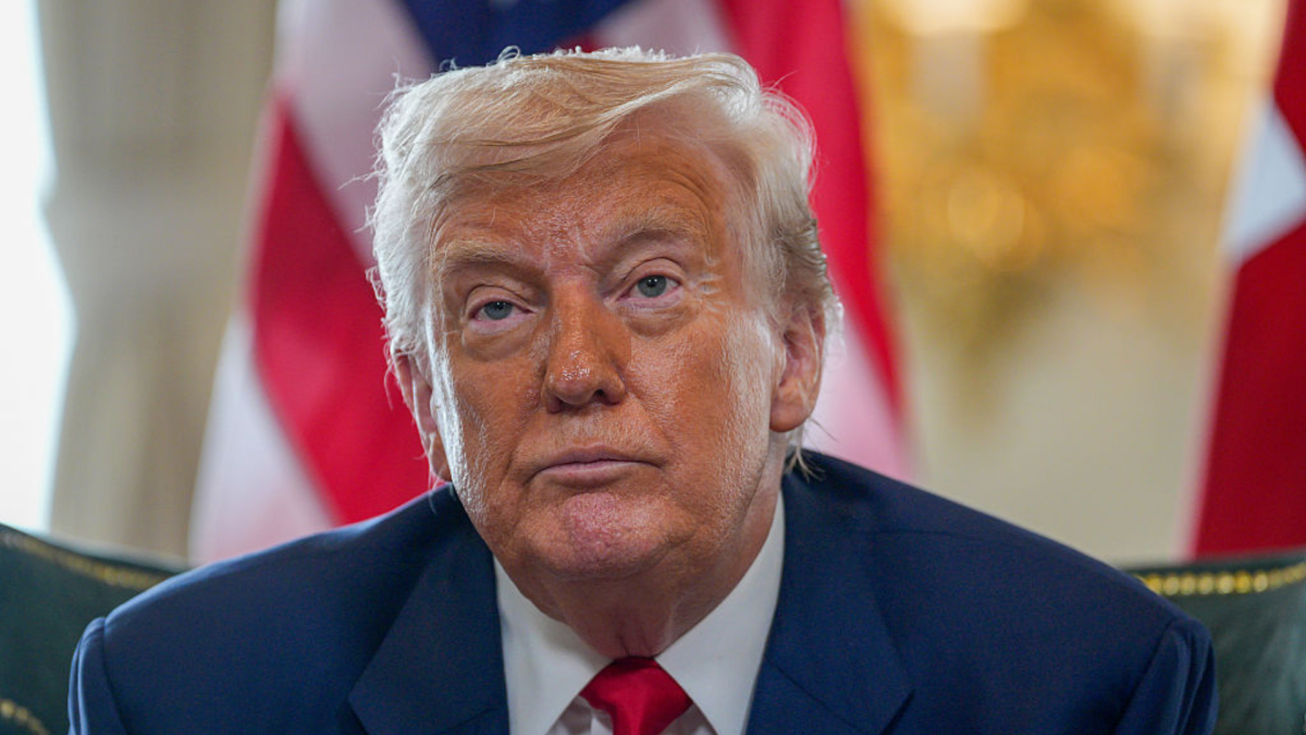 Perintah Eksekutif Trump Memungkinkan Cryptocurrency di 401 (k) Dana Pensiun