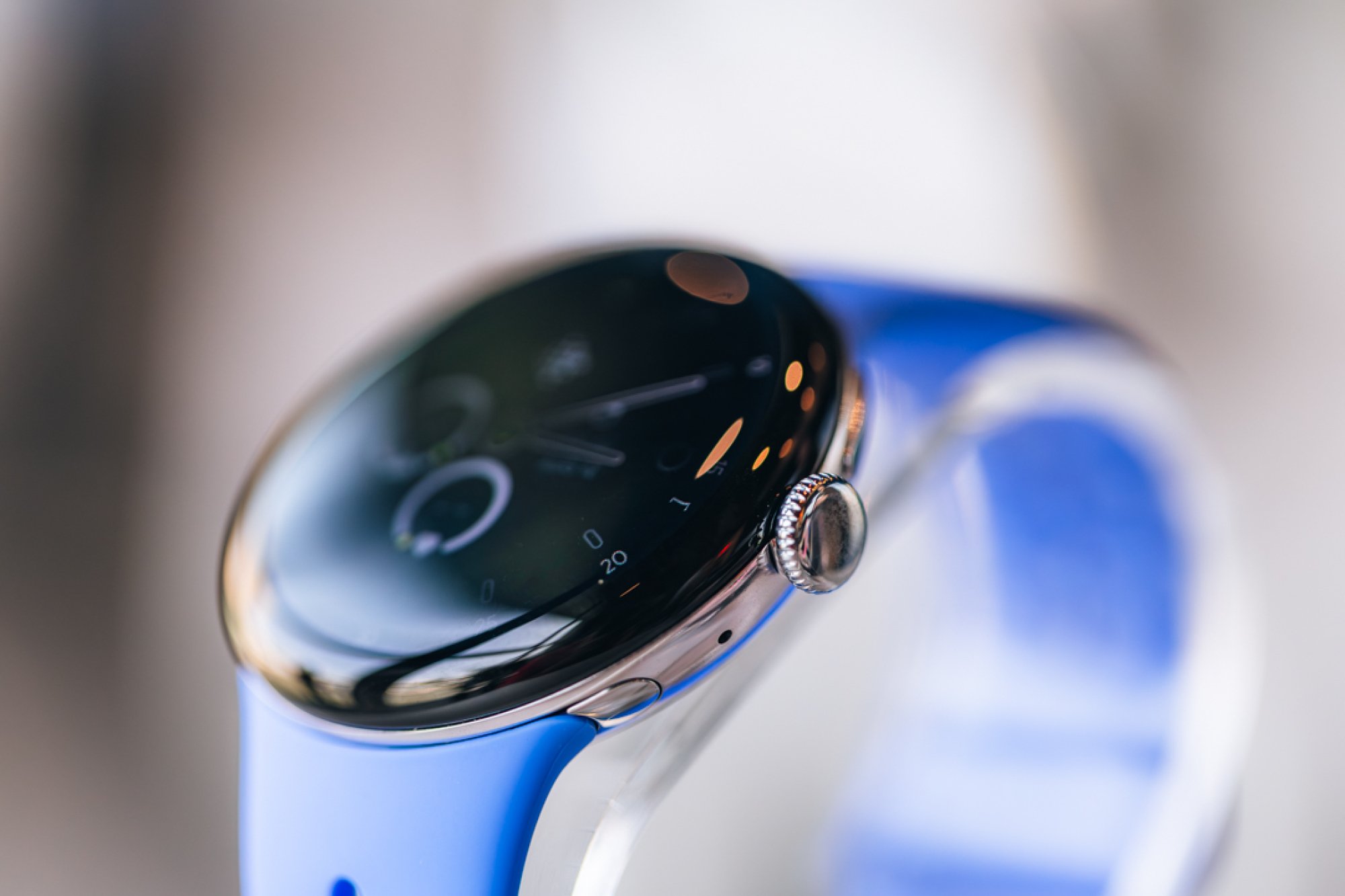 Potret close-up Pixel Watch 4