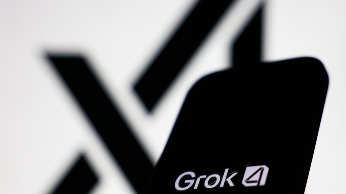 Grok 4 gratis untuk waktu yang terbatas, karena XAI bersaing dengan GPT-5