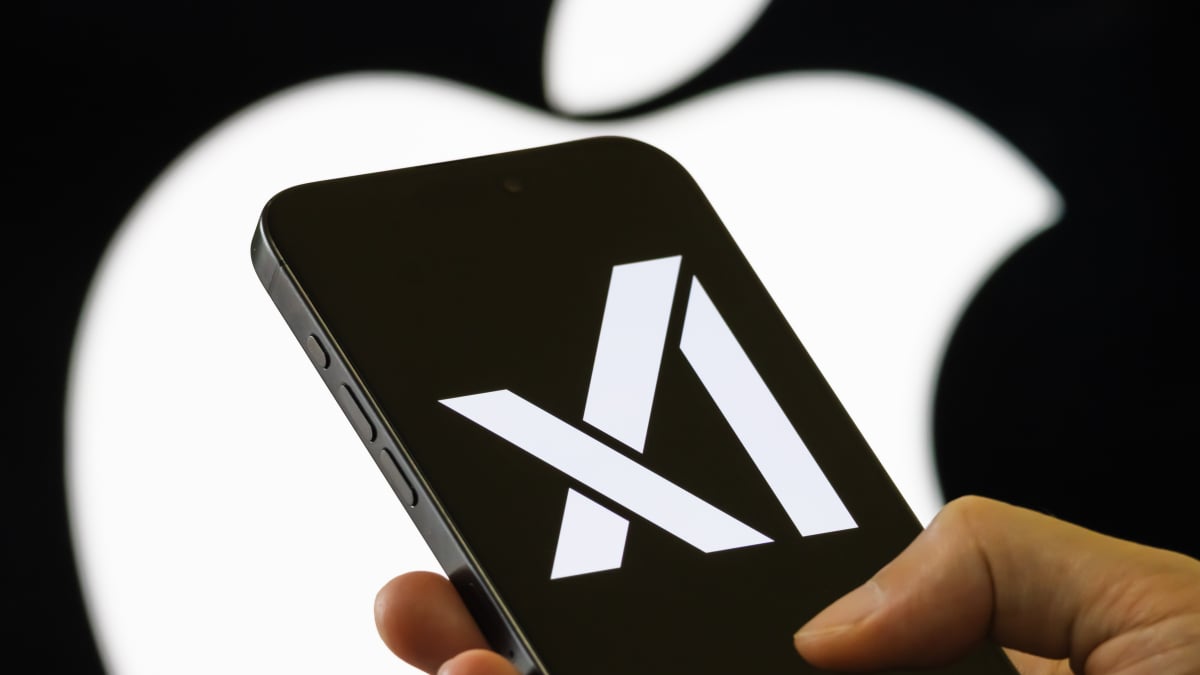 Apple menegur klaim monopoli toko apel elon musk