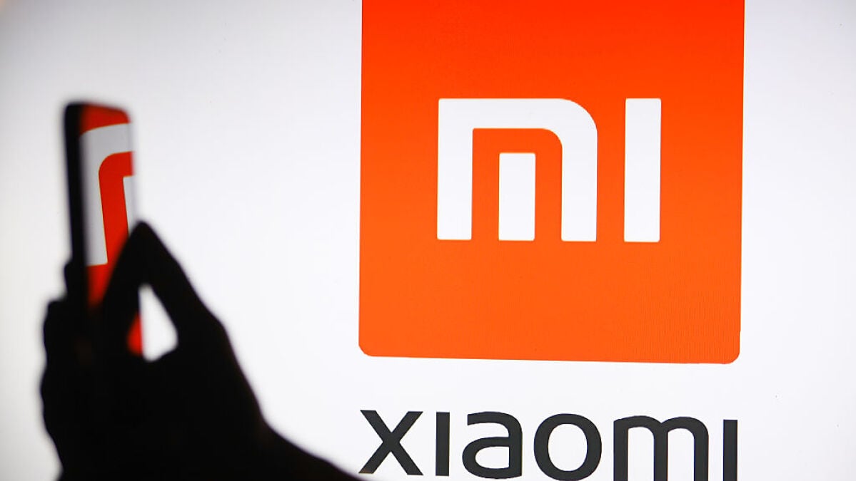 Lupakan iPhone 17, Xiaomi 17 Pro Max memiliki layar tambahan dan baterai besar