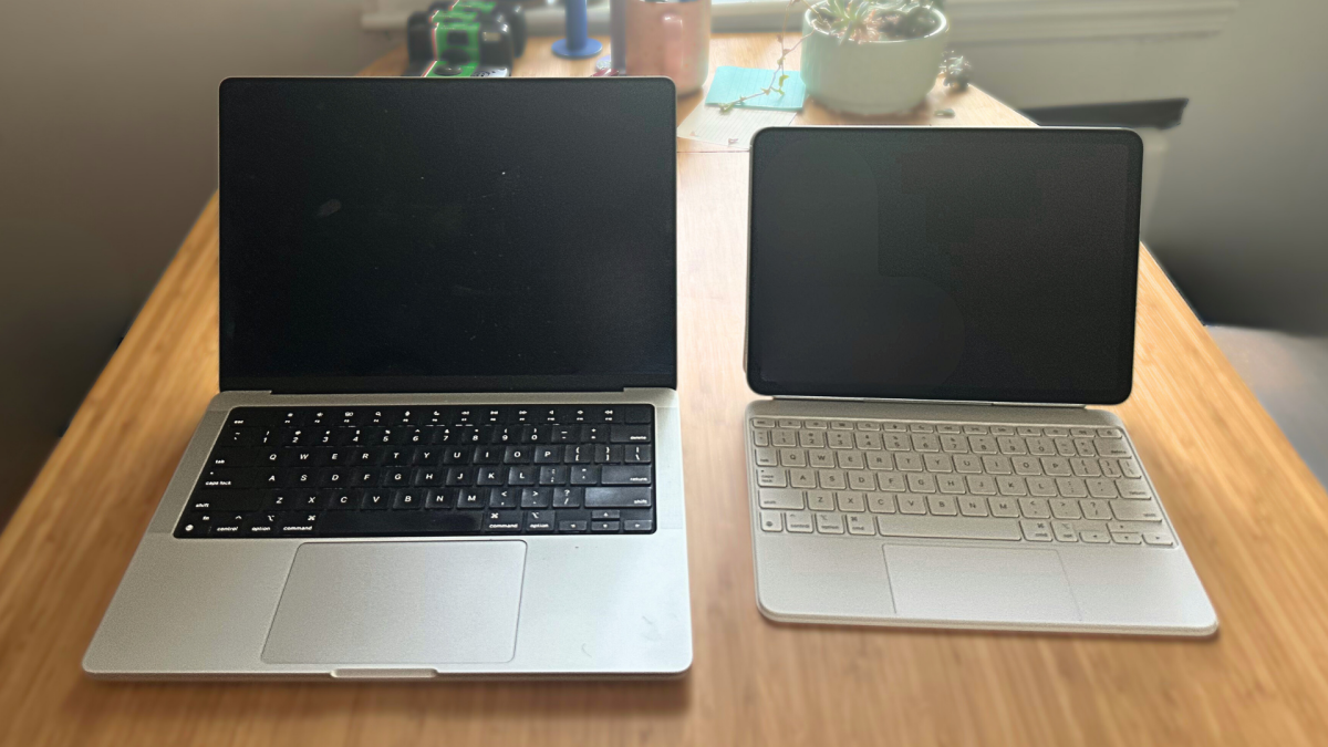 iPad pada dasarnya adalah laptop pada saat ini