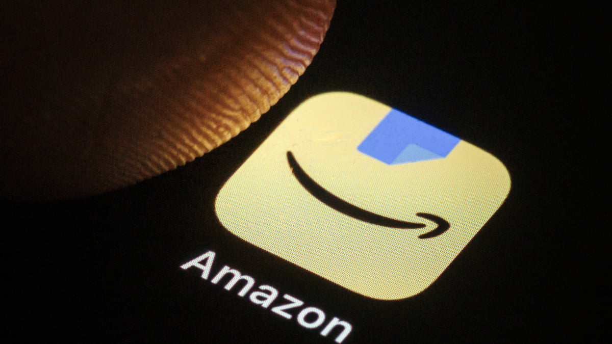Amazon menghapus kemungkinan buku yang dihasilkan AI tentang Charlie Kirk yang memicu konspirasi