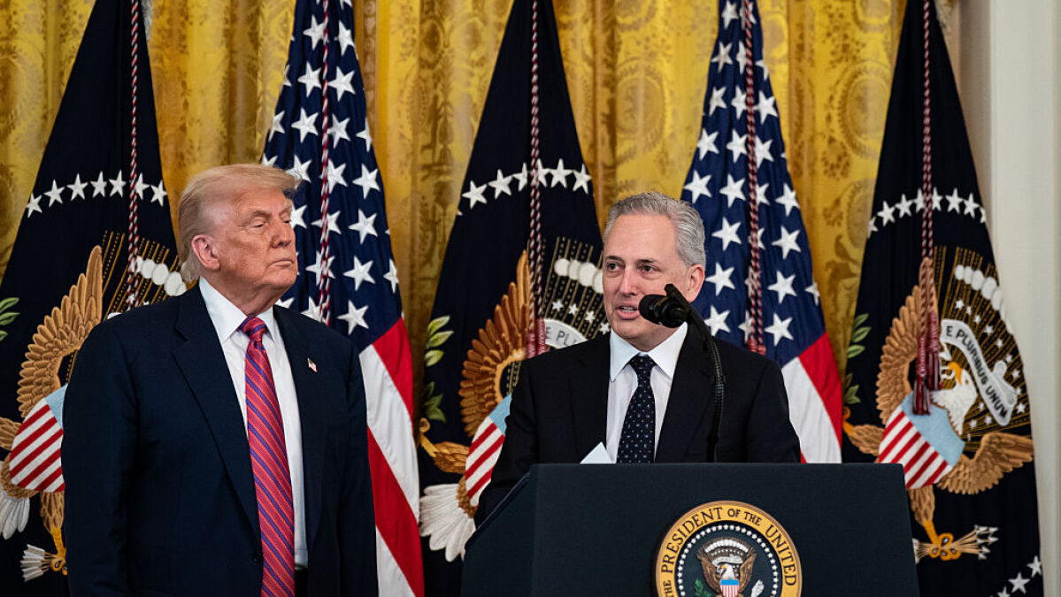 Trump mengumumkan Rencana Aksi AI AS. Heres 3 takeaways utama dari perintah eksekutif yang menyapu.