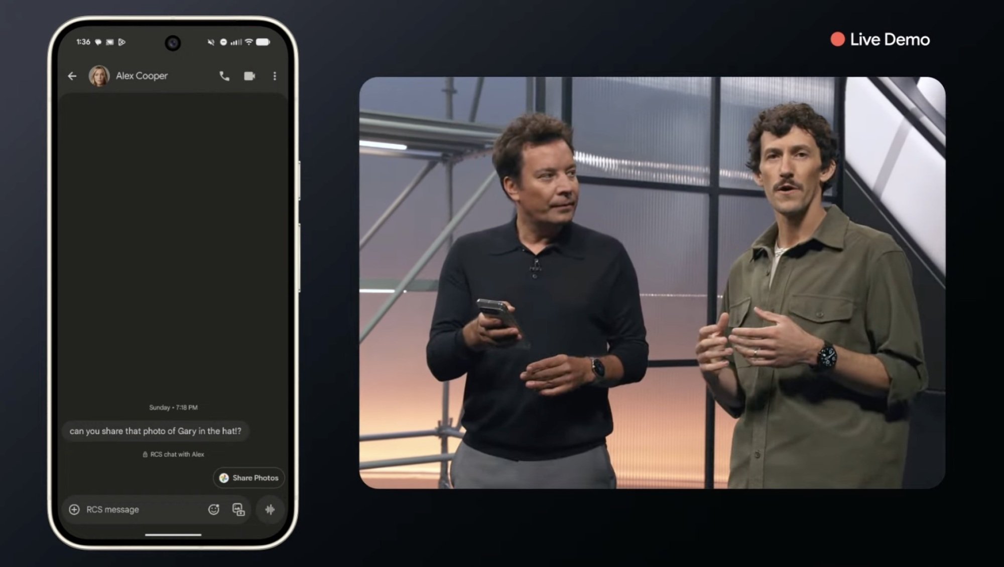 Layar berdampingan Google Pixel 10 menunjukkan pesan di mana untuk mendapatkan makan malam dengan respons yang dihasilkan oleh AI dan Fallon dan Google Demo-er memamerkan fitur tersebut