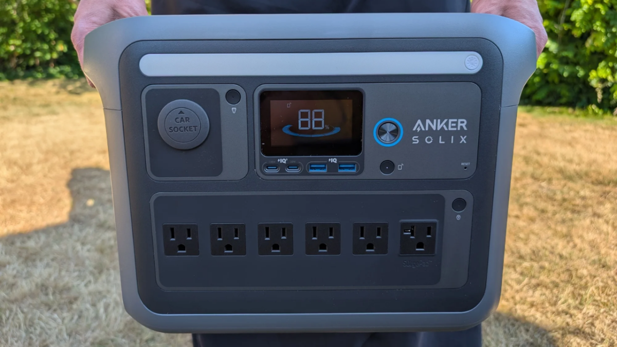 Pembangkit listrik portabel Anker Solix C1000 berada pada rekor harga terendah untuk Prime Day