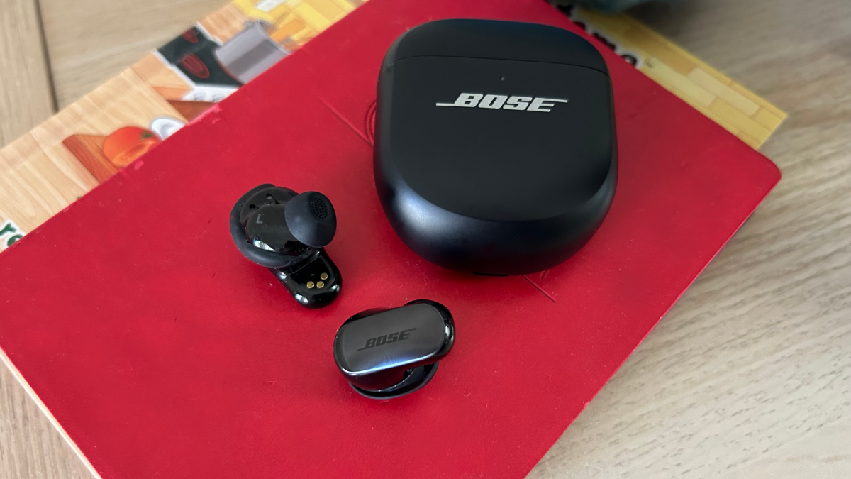 Bose Quietcomfort Ultra Earbuds 2 adalah salah satu earbud peredam kebisingan terbaik yang tersedia, tetapi tidak perlu diperbesar
