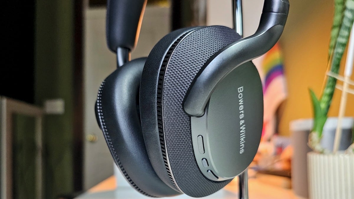 Headphone Bowers & Wilkins PX7 S3 mengalahkan Sony XM6 dalam satu cara kunci