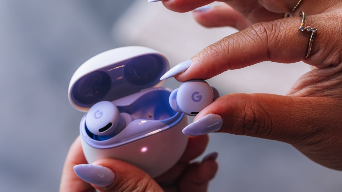 Ulasan Pixel Buds 2a: Earbud kelas menengah baru Google agak terlalu… menengah?