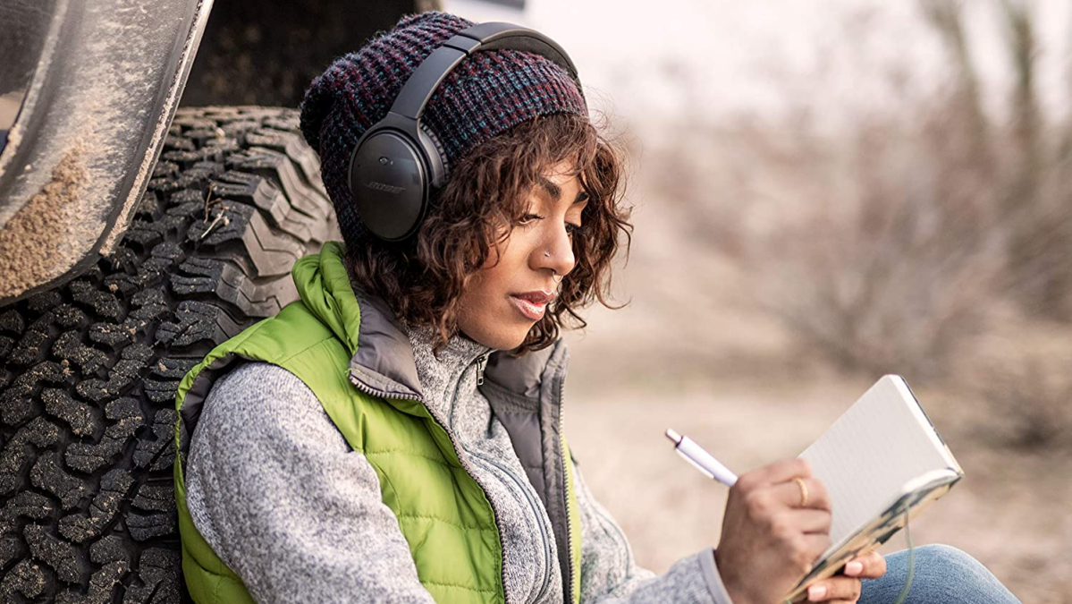 Headphone on-ear terbaik dari semua merek teratas